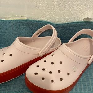 CROCS Women’s “Crocband Platform Clog Sandals” Size 9 Lt Pink/Drk Coral EUC
